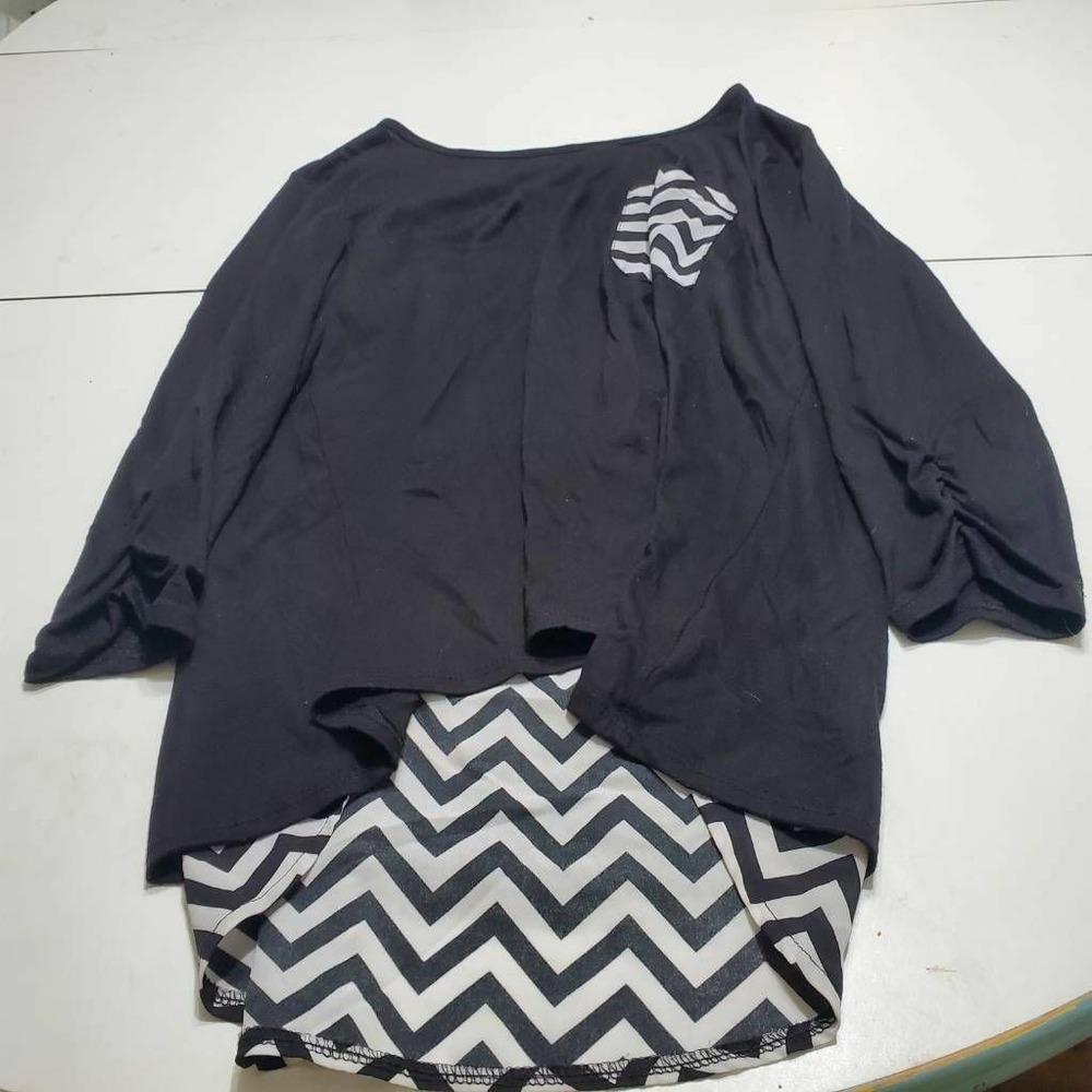 Cato Womens Blouse Black Chevron 3/4 Sleeve Ruched Scoop Neck Pocket Lined L